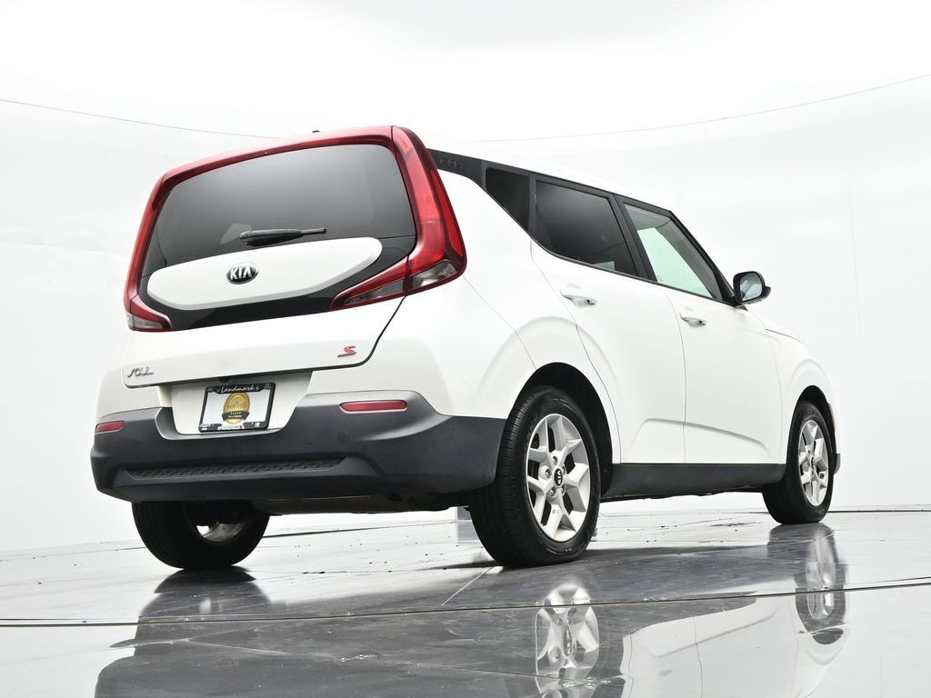 Kia Soul Vehicle Full-screen Gallery Image 20