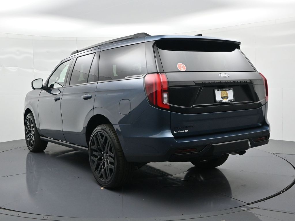 Ford Expedition Vehicle Full-screen Gallery Image 8