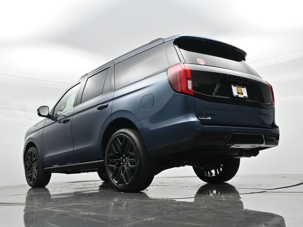 Ford Expedition Vehicle Full-screen Gallery Image 19