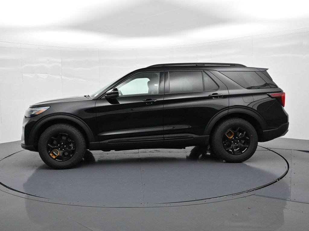Ford Explorer Vehicle Full-screen Gallery Image 9