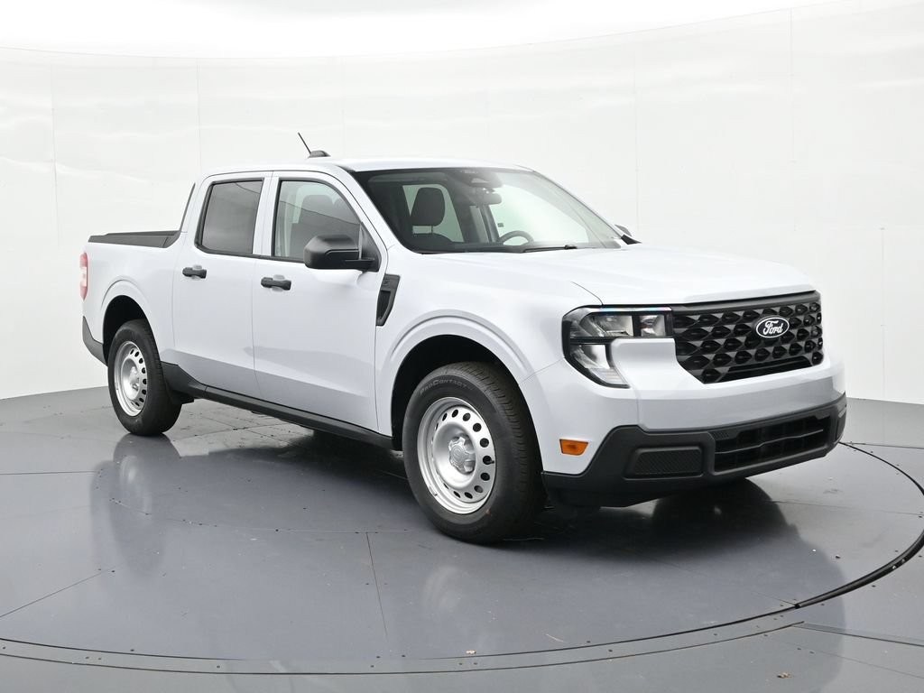 Ford Maverick Vehicle Full-screen Gallery Image 4