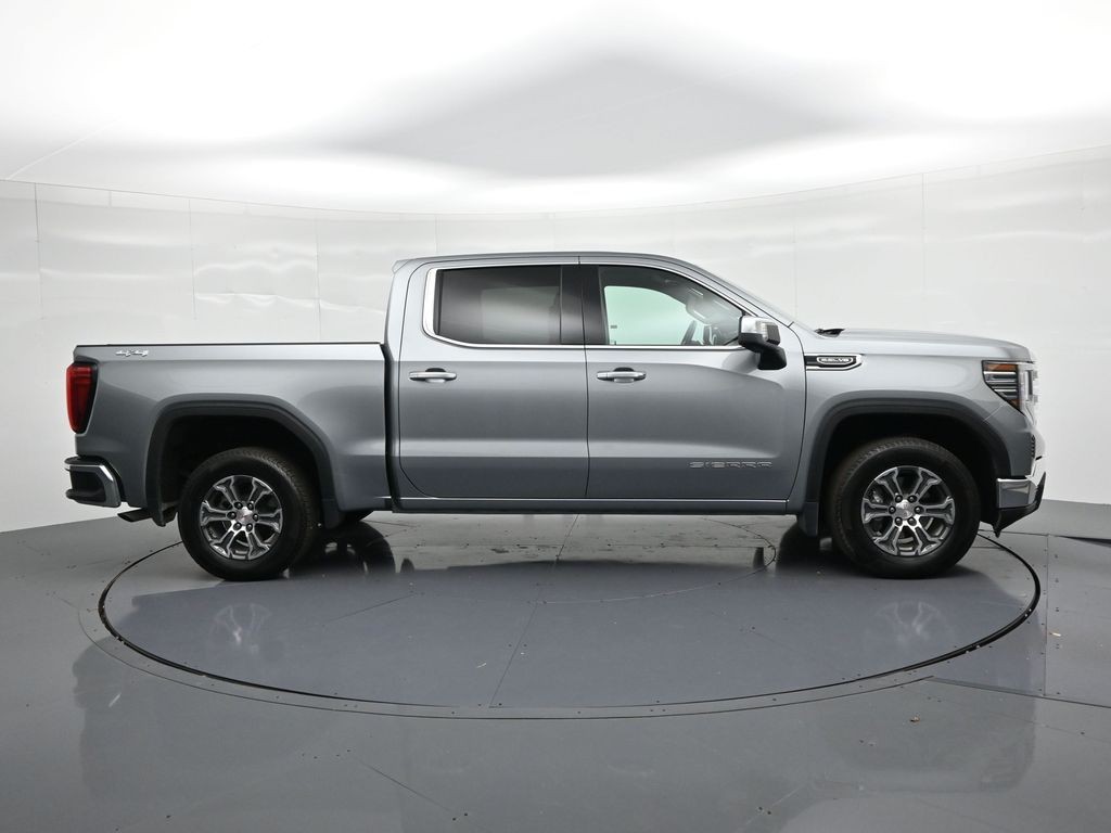 GMC Sierra 1500 Vehicle Full-screen Gallery Image 5