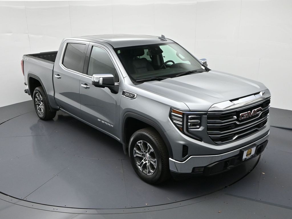 GMC Sierra 1500 Vehicle Full-screen Gallery Image 18