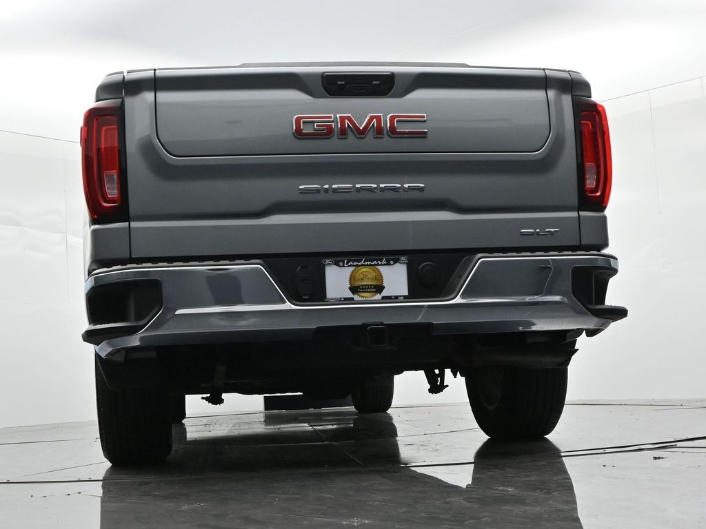 GMC Sierra 1500 Vehicle Full-screen Gallery Image 23