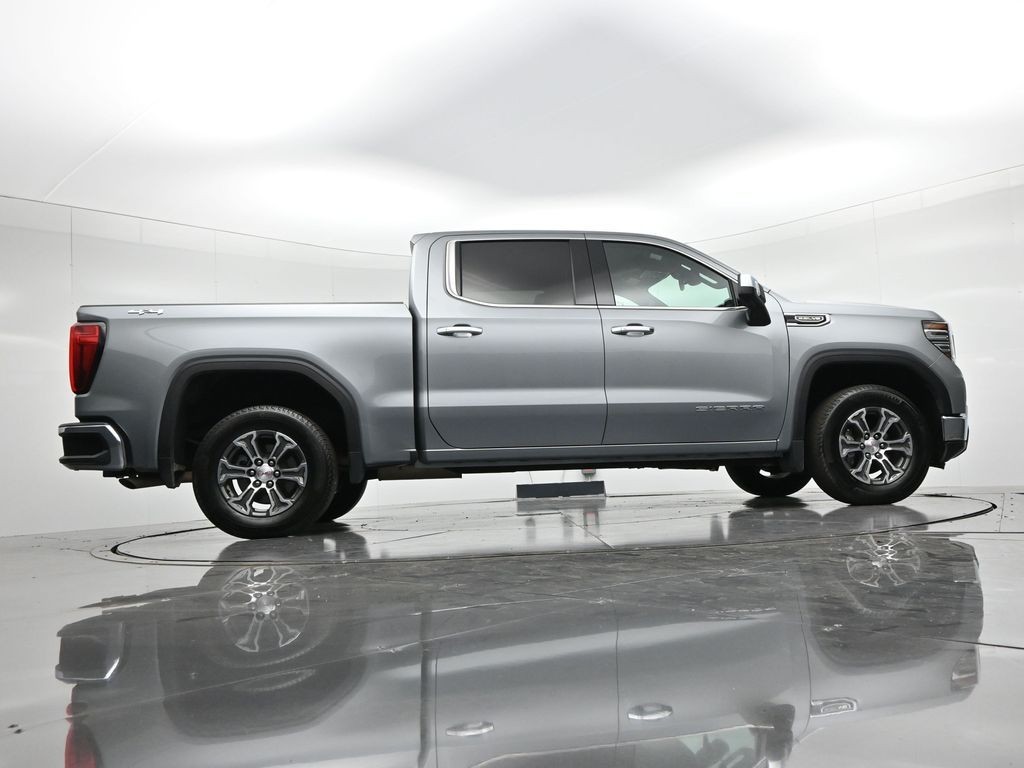 GMC Sierra 1500 Vehicle Full-screen Gallery Image 25