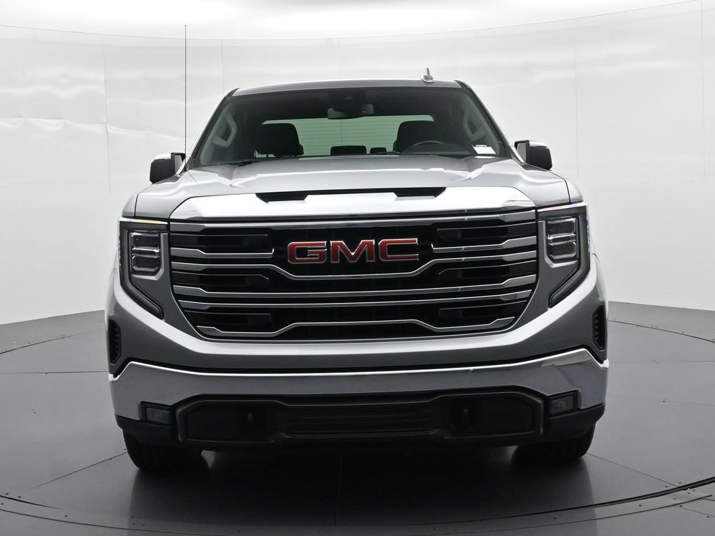 GMC Sierra 1500 Vehicle Full-screen Gallery Image 3