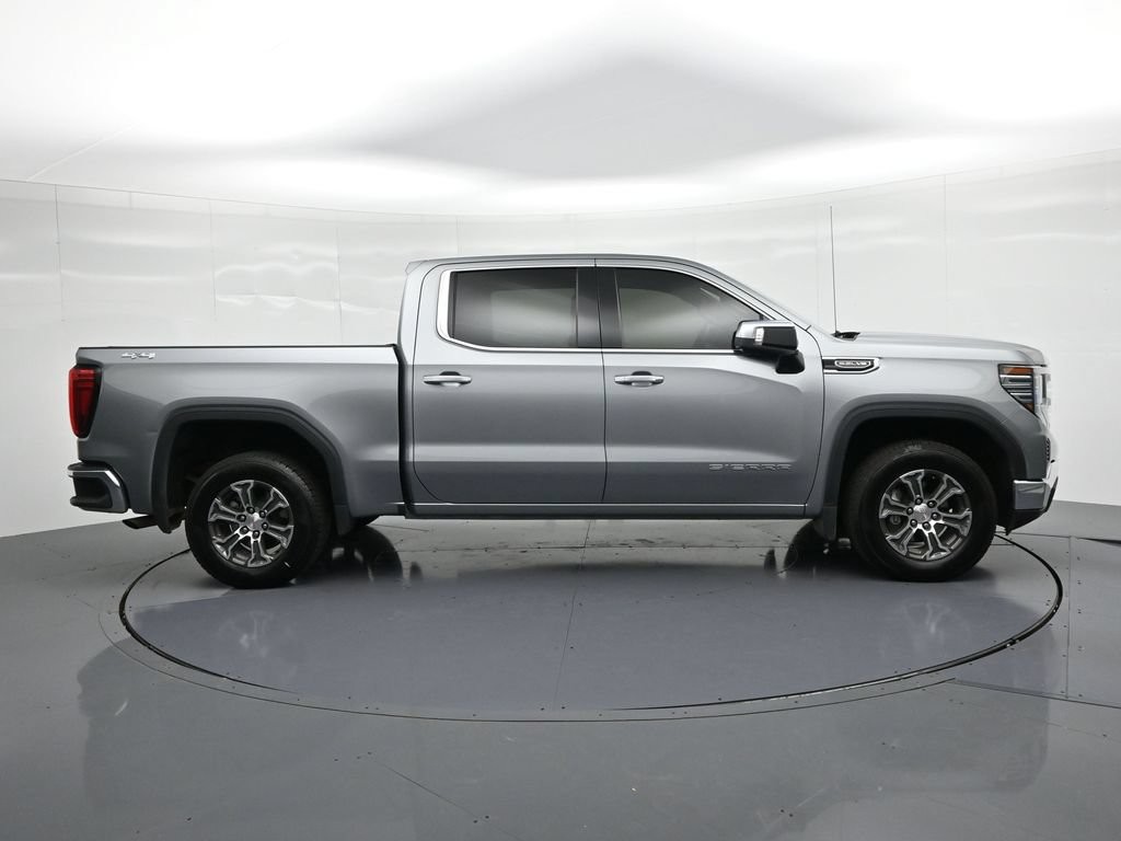 GMC Sierra 1500 Vehicle Full-screen Gallery Image 5