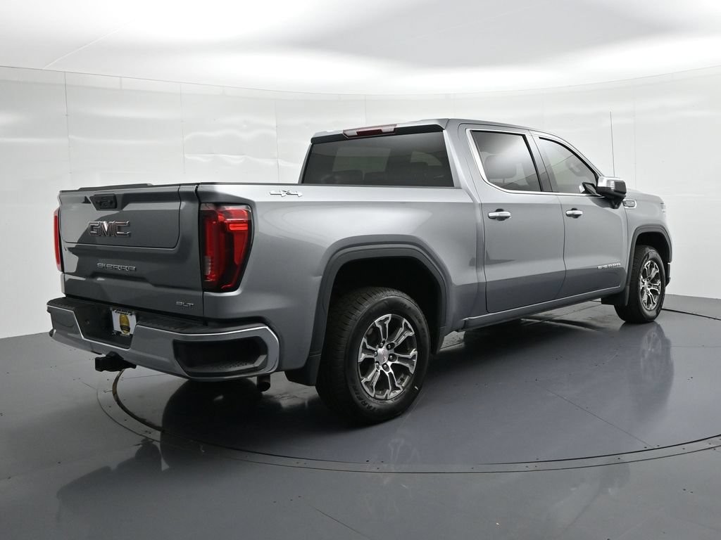 GMC Sierra 1500 Vehicle Full-screen Gallery Image 6