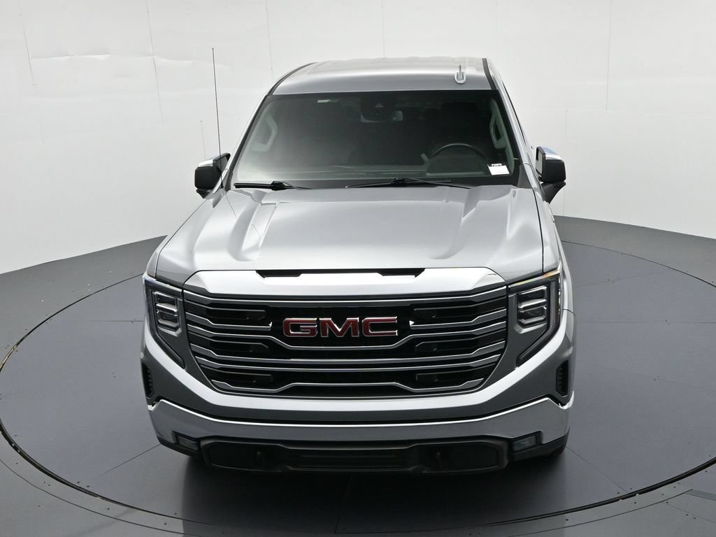 GMC Sierra 1500 Vehicle Full-screen Gallery Image 17