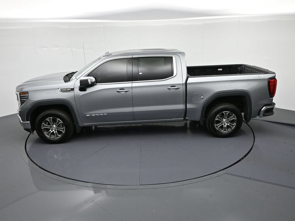 GMC Sierra 1500 Vehicle Full-screen Gallery Image 19
