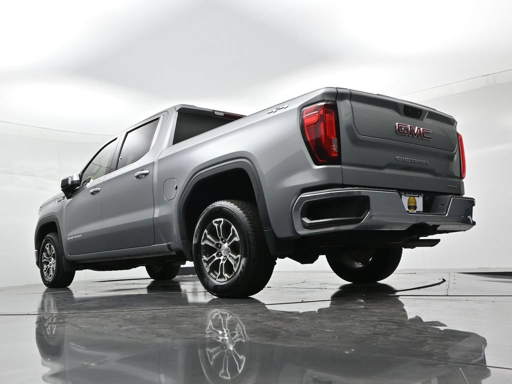 GMC Sierra 1500 Vehicle Full-screen Gallery Image 20