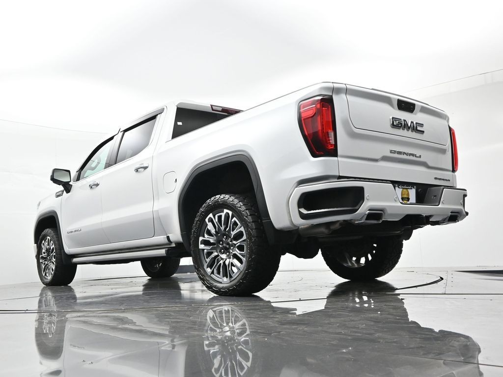 GMC Sierra 1500 Vehicle Full-screen Gallery Image 22