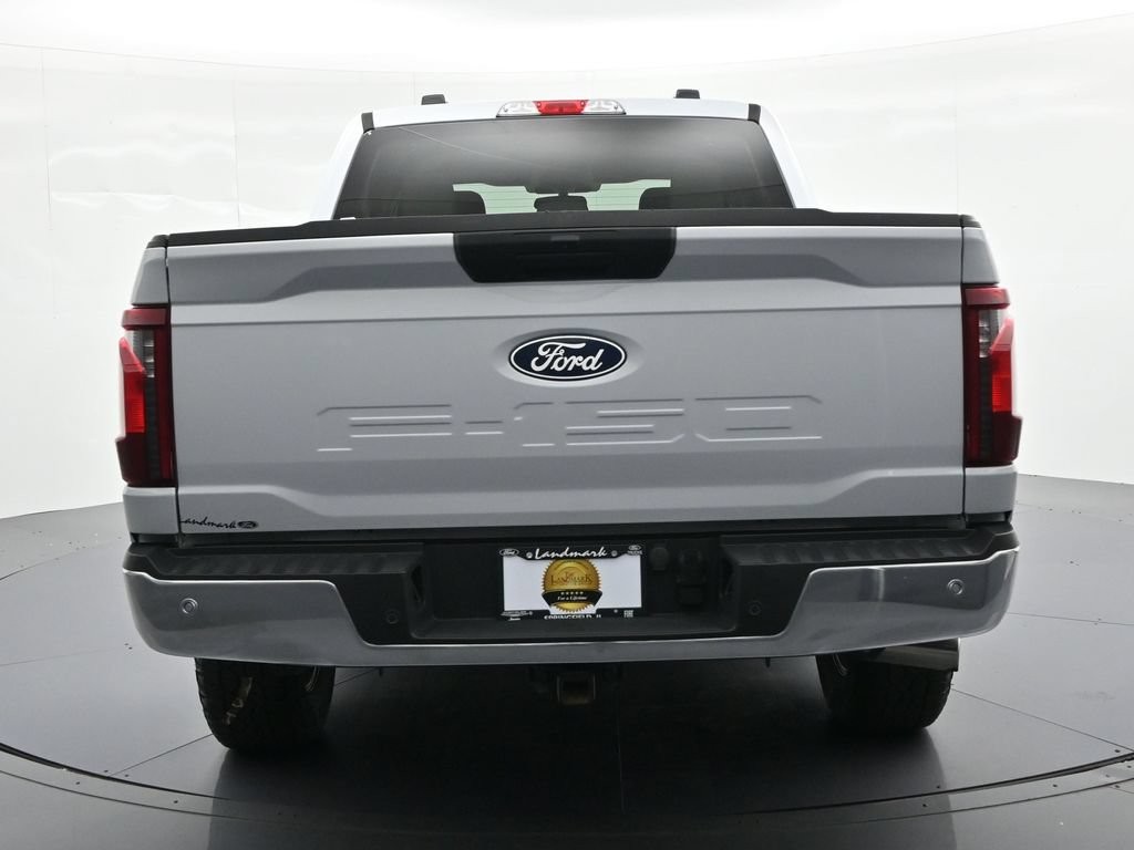 Ford F-150 Vehicle Full-screen Gallery Image 7