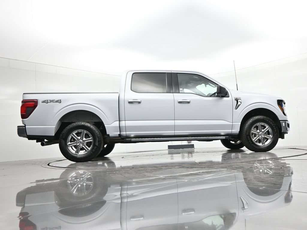 Ford F-150 Vehicle Full-screen Gallery Image 22