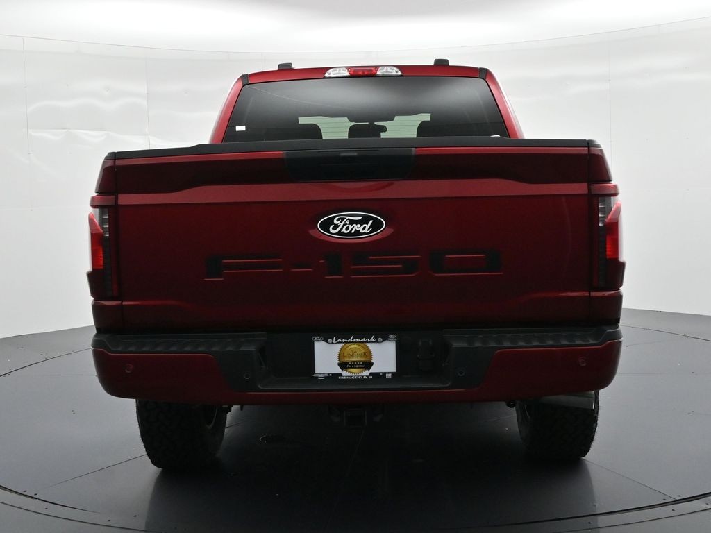 Ford F-150 Vehicle Full-screen Gallery Image 7