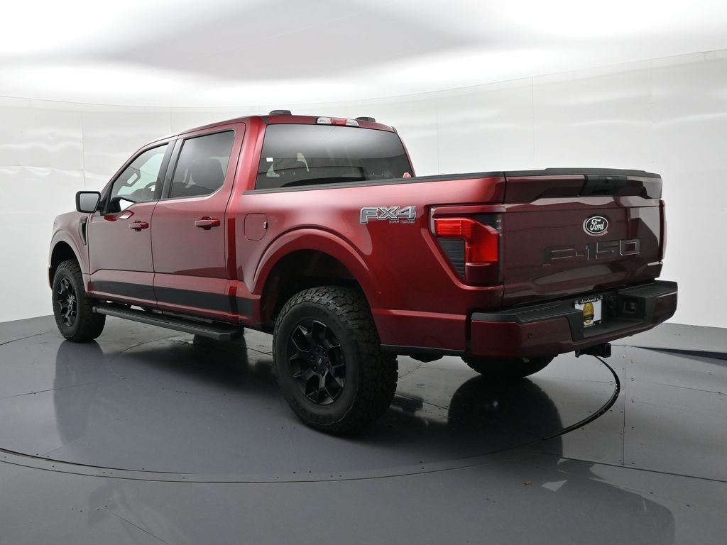 Ford F-150 Vehicle Full-screen Gallery Image 8