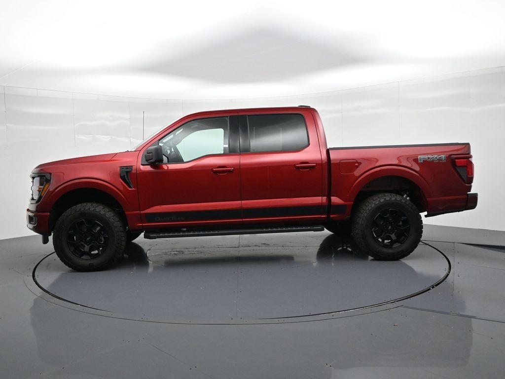 Ford F-150 Vehicle Full-screen Gallery Image 9