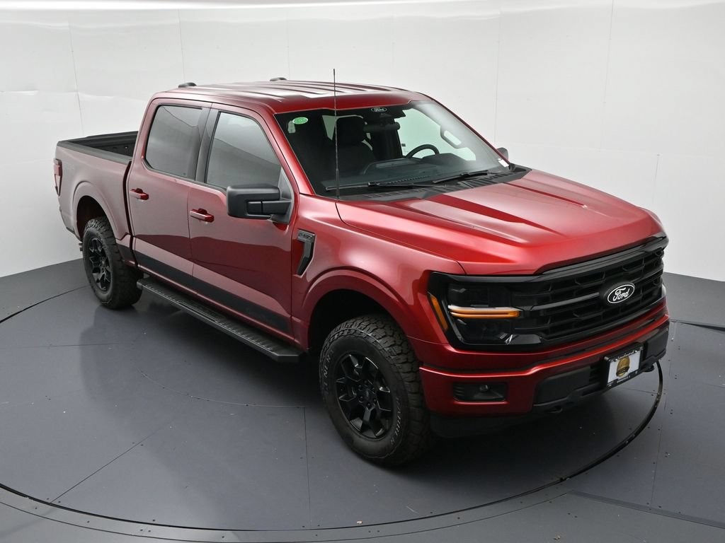 Ford F-150 Vehicle Full-screen Gallery Image 15