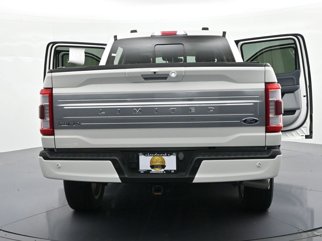 Ford F-150 Vehicle Full-screen Gallery Image 32