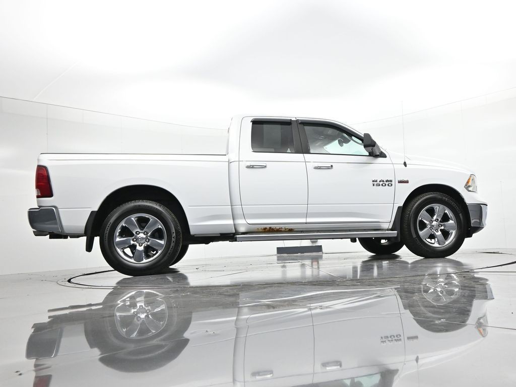 Ram 1500 Vehicle Full-screen Gallery Image 22