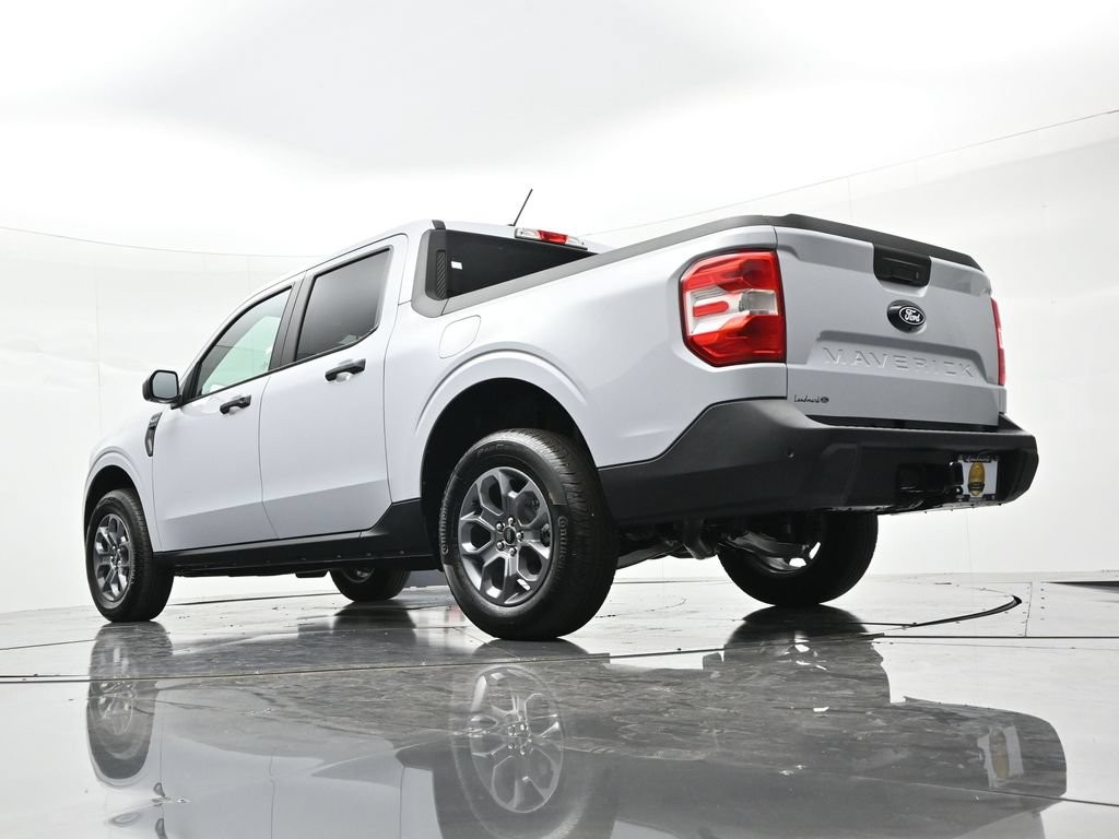Ford Maverick Vehicle Full-screen Gallery Image 19