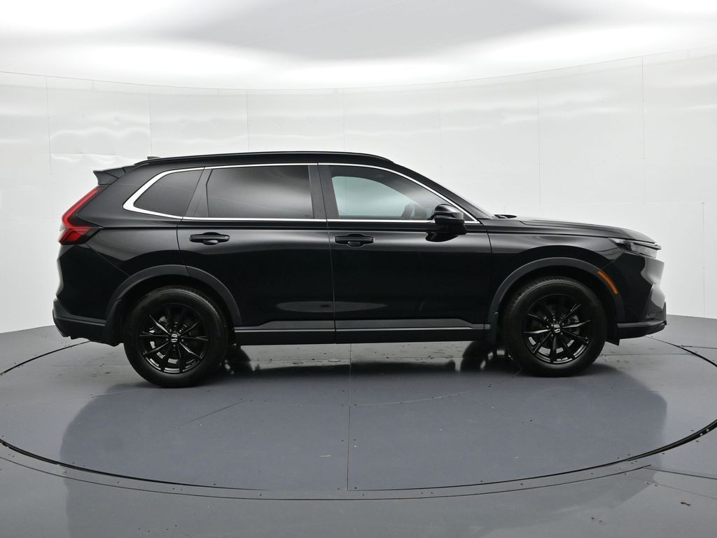 Honda CR-V Hybrid Vehicle Full-screen Gallery Image 5