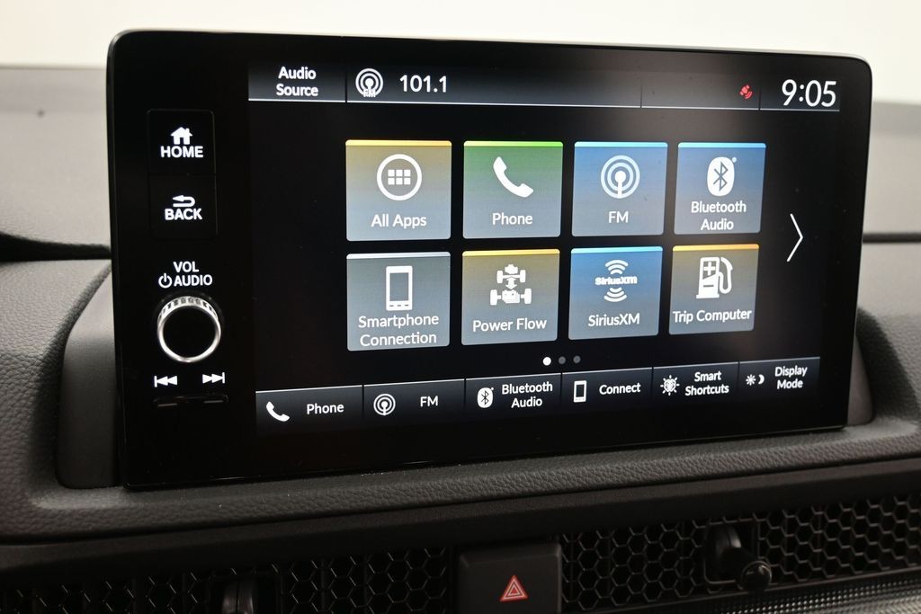 Honda CR-V Hybrid Vehicle Full-screen Gallery Image 12