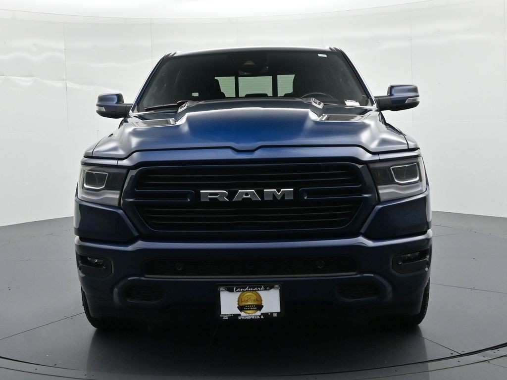 Ram 1500 Vehicle Full-screen Gallery Image 3