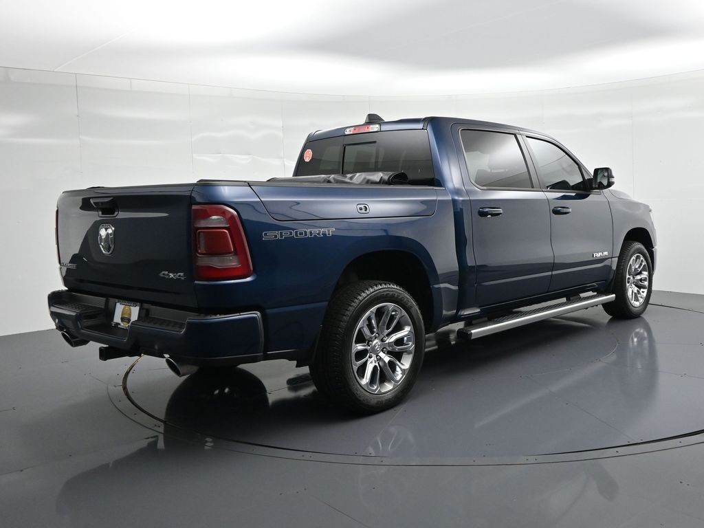 Ram 1500 Vehicle Full-screen Gallery Image 6