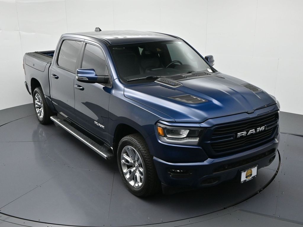 Ram 1500 Vehicle Full-screen Gallery Image 16