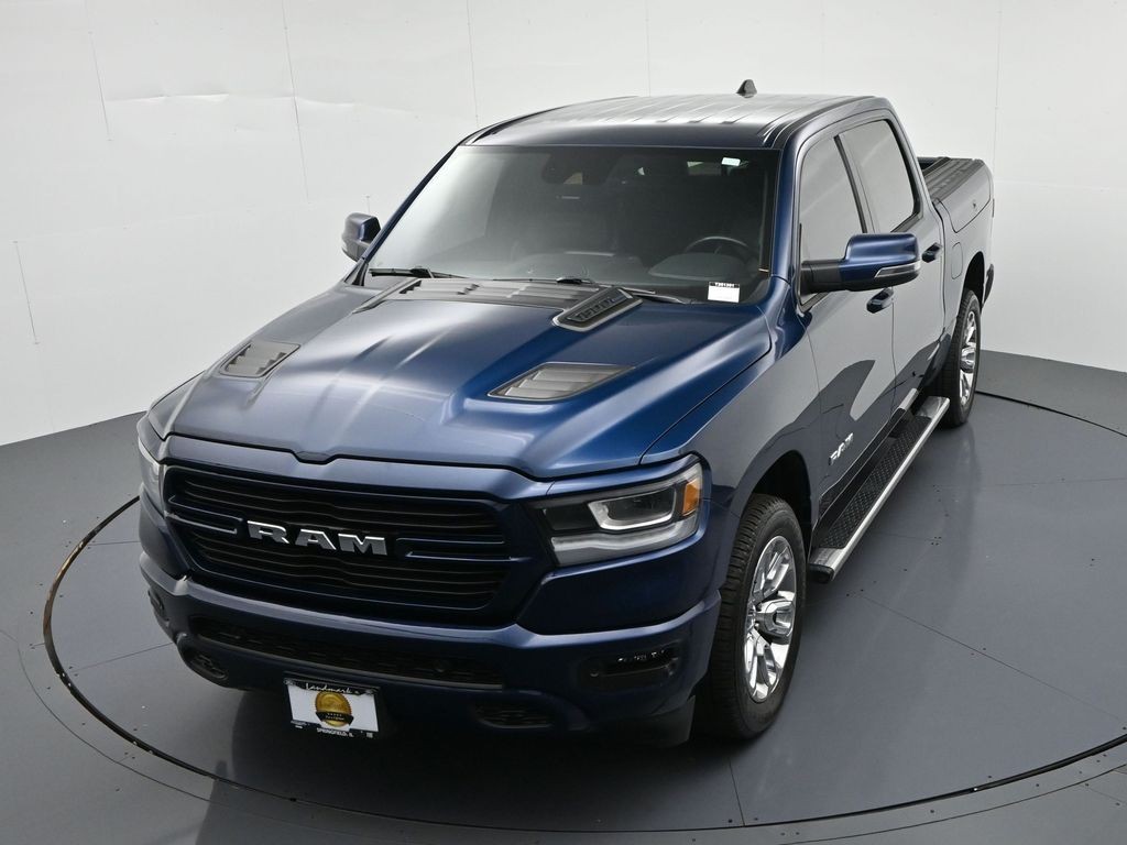 Ram 1500 Vehicle Full-screen Gallery Image 18