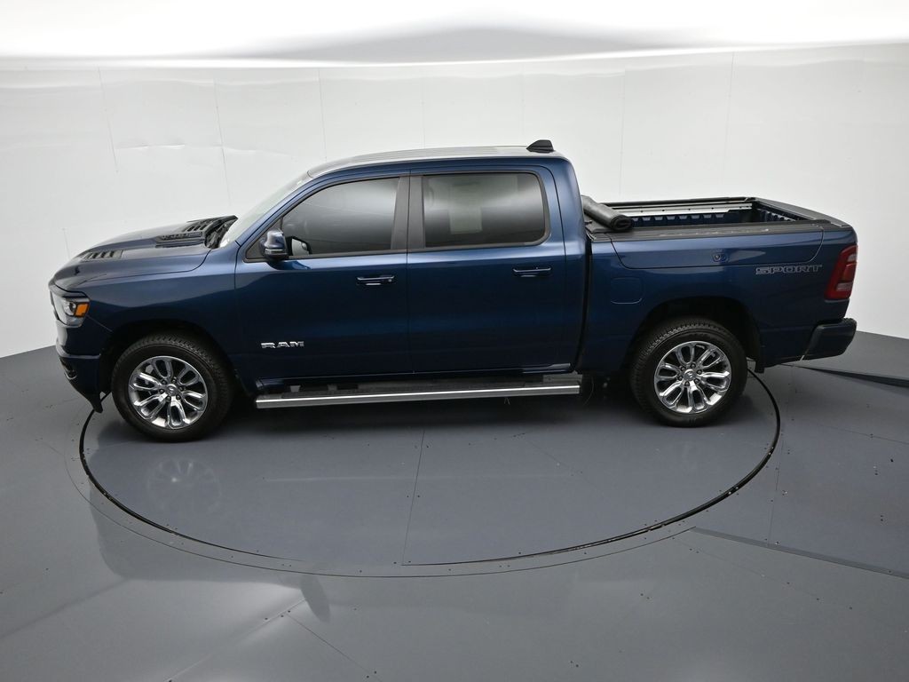 Ram 1500 Vehicle Full-screen Gallery Image 19