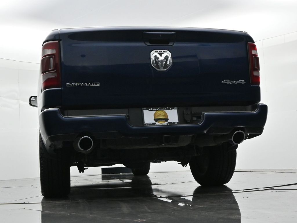 Ram 1500 Vehicle Full-screen Gallery Image 21