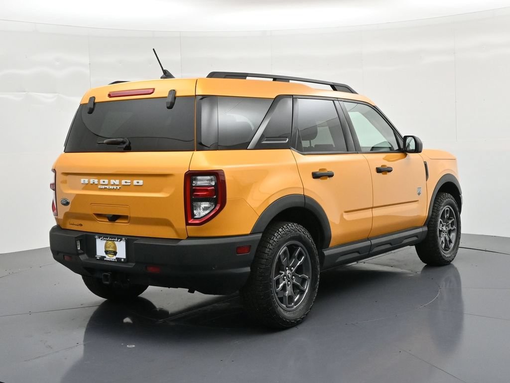 Ford Bronco Sport Vehicle Full-screen Gallery Image 6