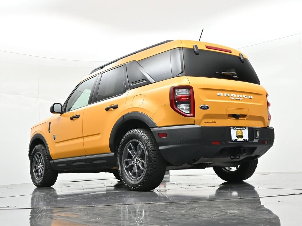 Ford Bronco Sport Vehicle Full-screen Gallery Image 20