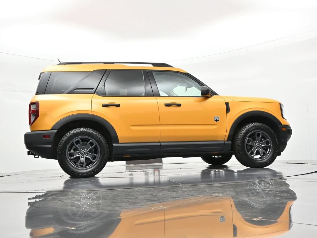 Ford Bronco Sport Vehicle Full-screen Gallery Image 23