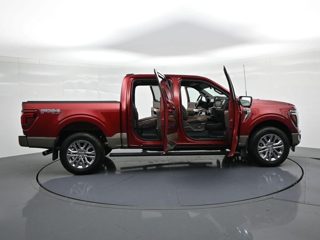 Ford F-150 Vehicle Full-screen Gallery Image 27