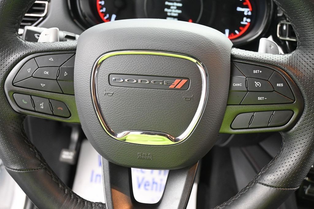 Dodge Durango Vehicle Full-screen Gallery Image 10