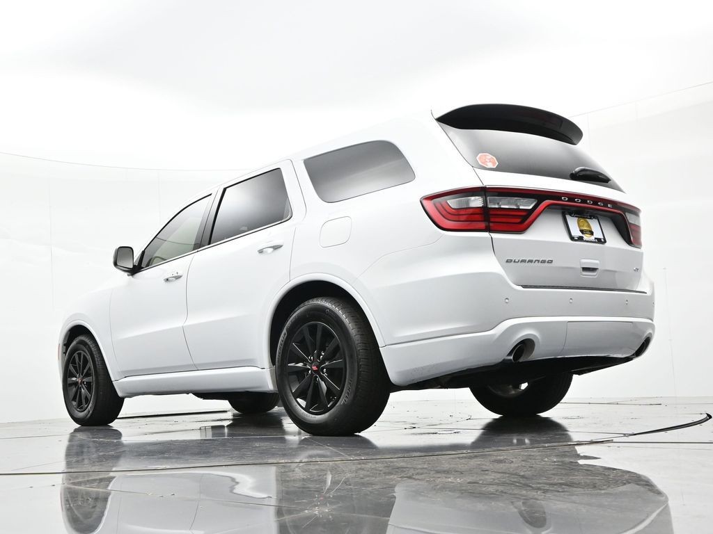 Dodge Durango Vehicle Full-screen Gallery Image 16