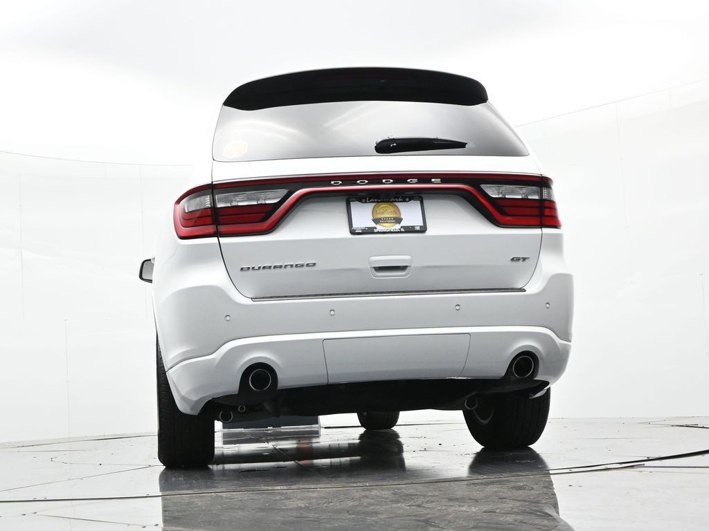 Dodge Durango Vehicle Full-screen Gallery Image 17