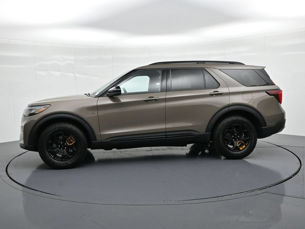 Ford Explorer Vehicle Full-screen Gallery Image 9