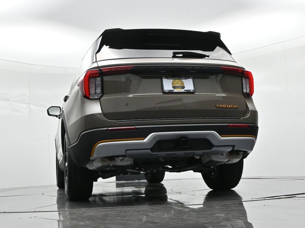 Ford Explorer Vehicle Full-screen Gallery Image 20