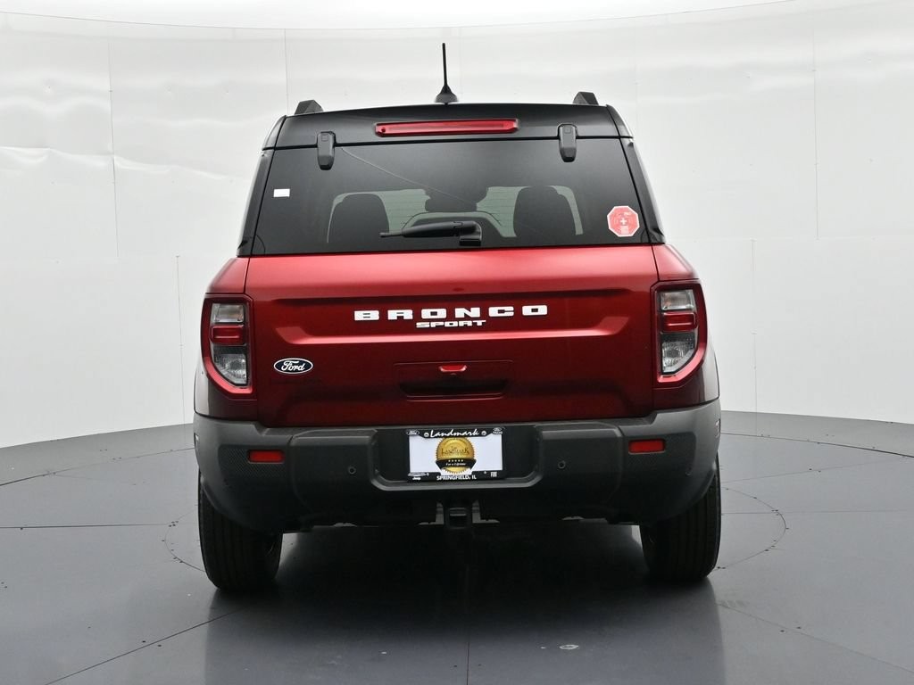 Ford Bronco Sport Vehicle Full-screen Gallery Image 7