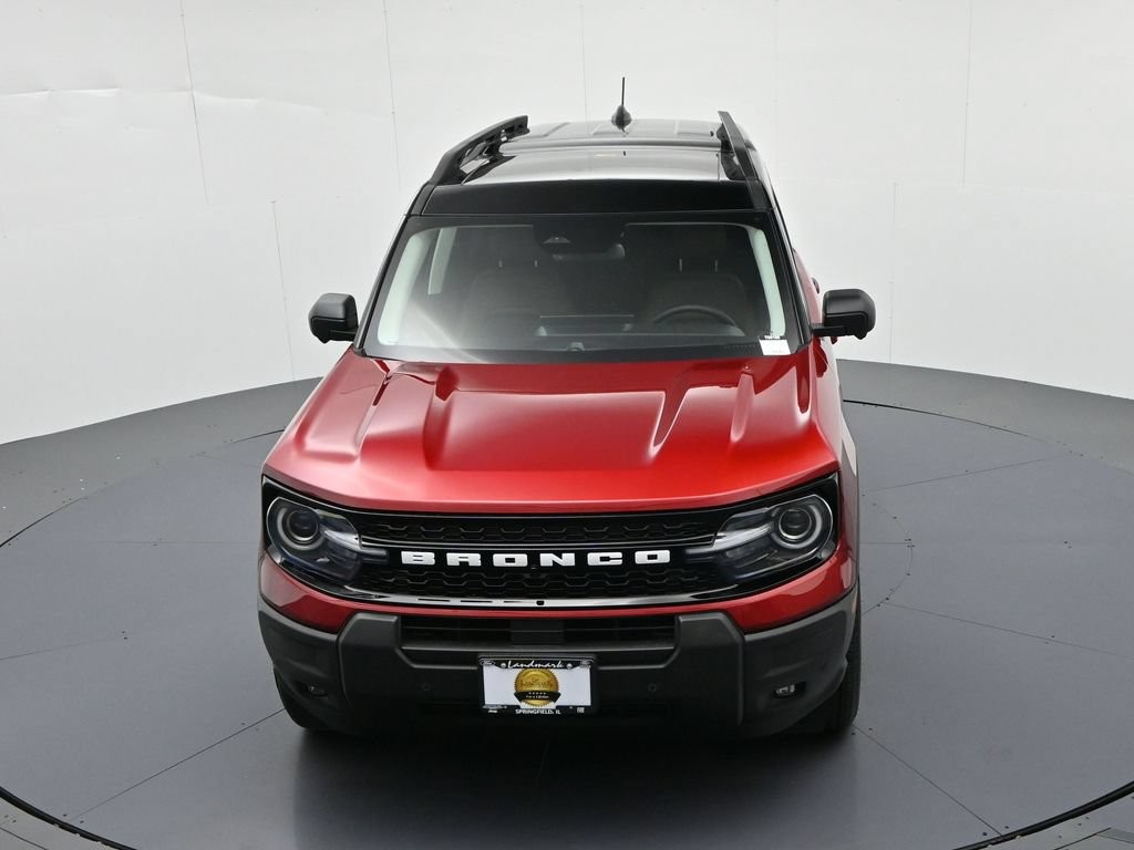 Ford Bronco Sport Vehicle Full-screen Gallery Image 16
