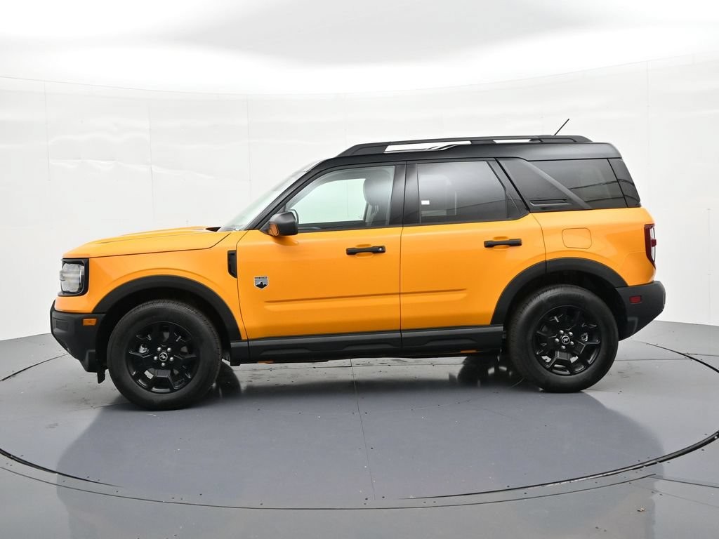 Ford Bronco Sport Vehicle Full-screen Gallery Image 9