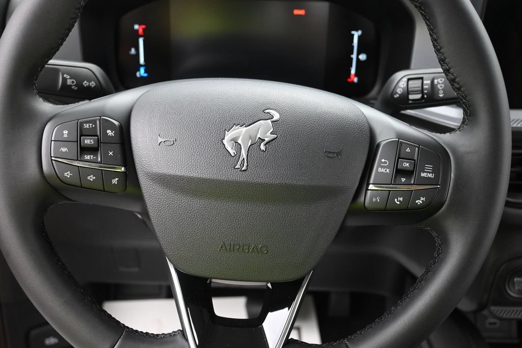 Ford Bronco Sport Vehicle Full-screen Gallery Image 13