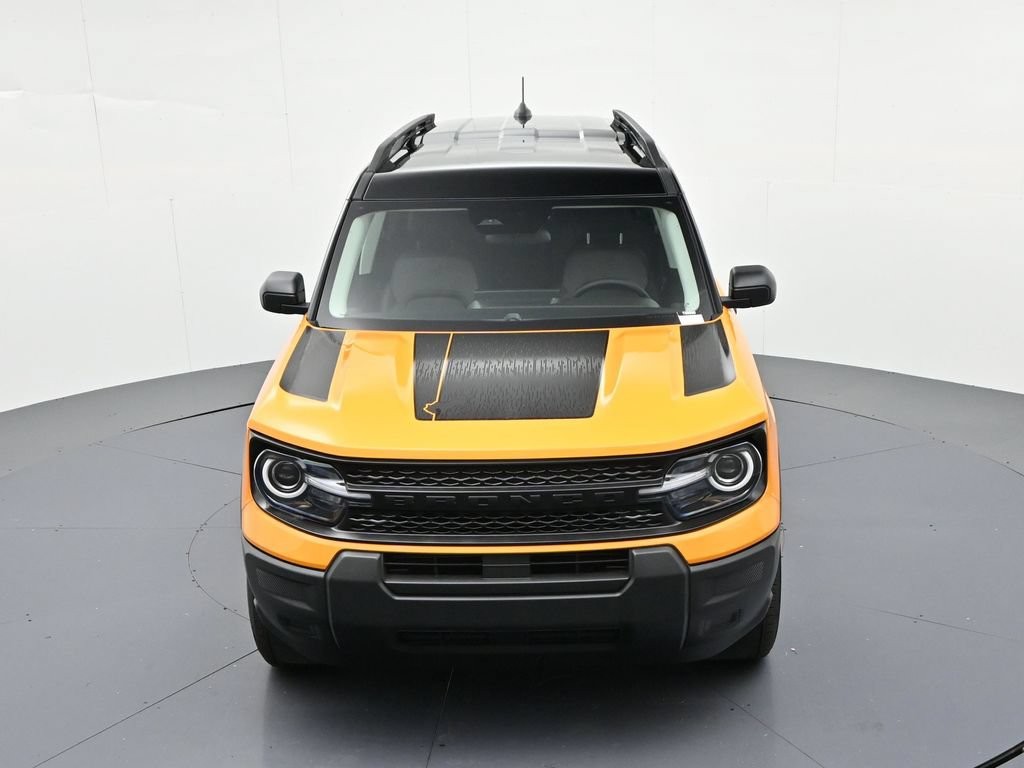 Ford Bronco Sport Vehicle Full-screen Gallery Image 16