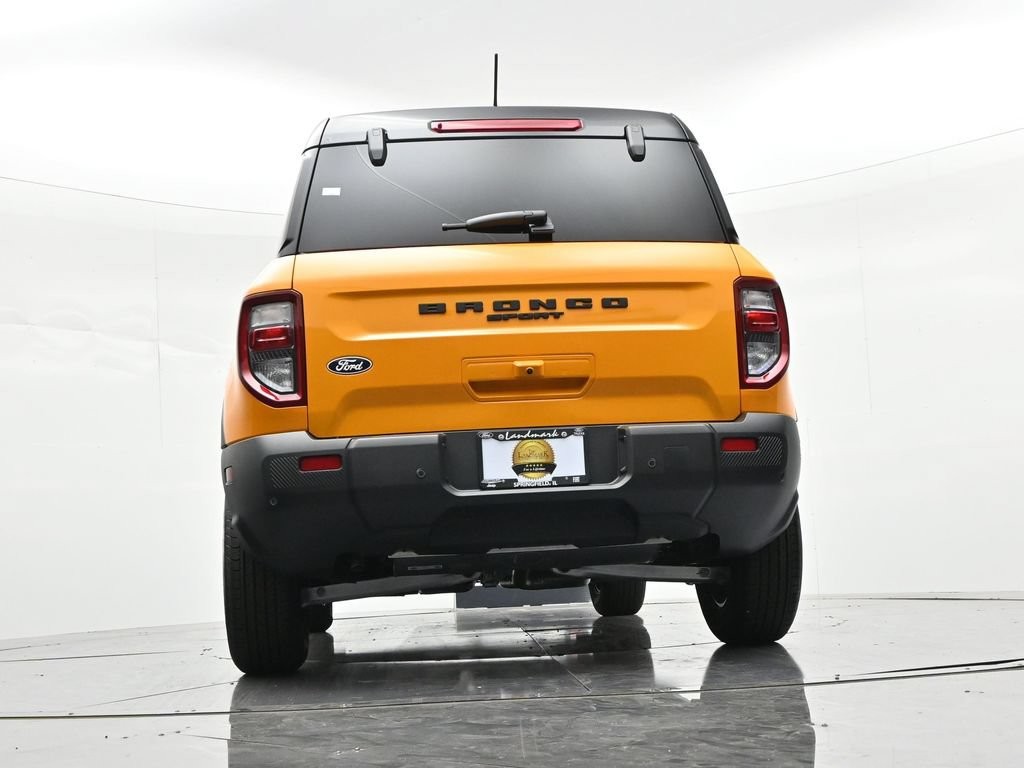 Ford Bronco Sport Vehicle Full-screen Gallery Image 20