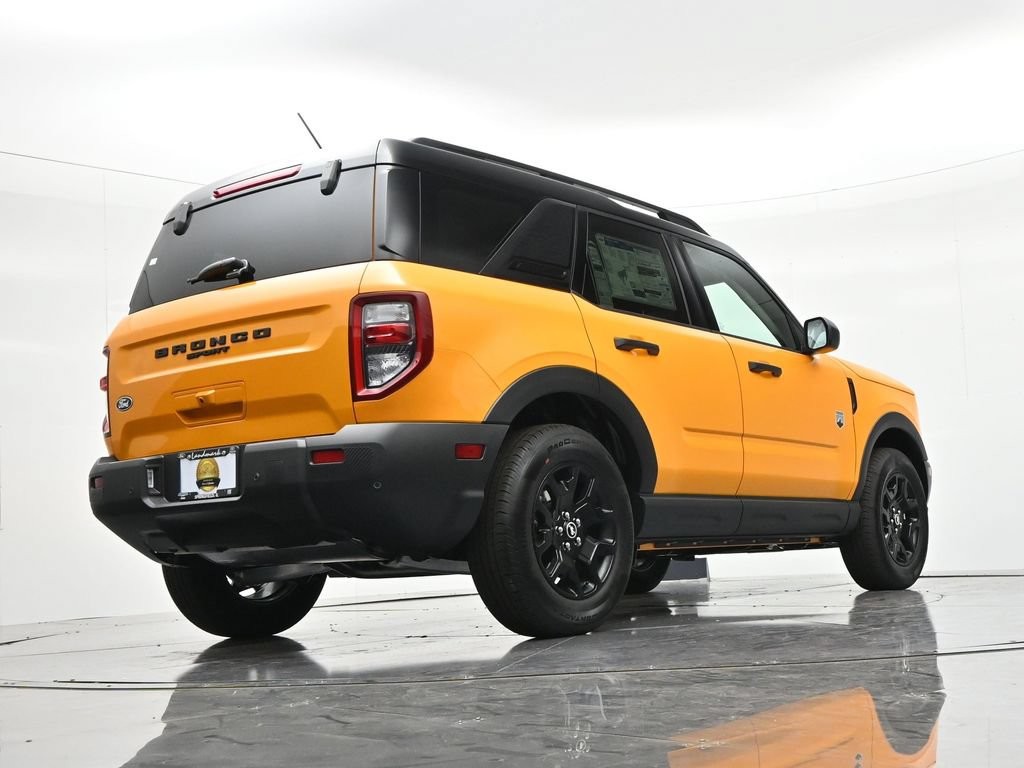 Ford Bronco Sport Vehicle Full-screen Gallery Image 21