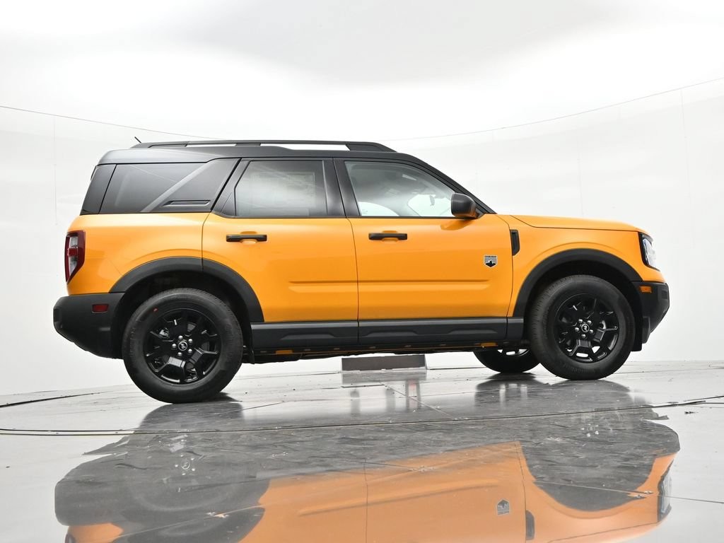 Ford Bronco Sport Vehicle Full-screen Gallery Image 22
